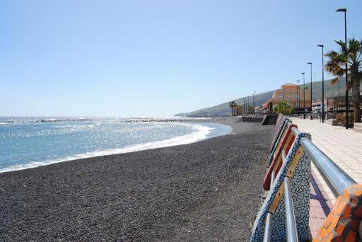 The Lookout Cottage: Wind & Waves Escape Puertito de Guimar Exterior foto