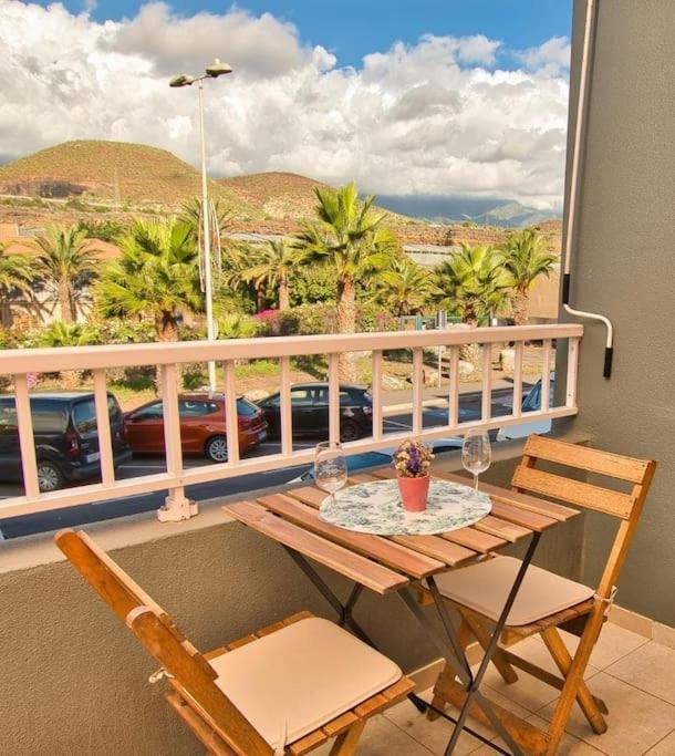 The Lookout Cottage: Wind & Waves Escape Puertito de Guimar Exterior foto
